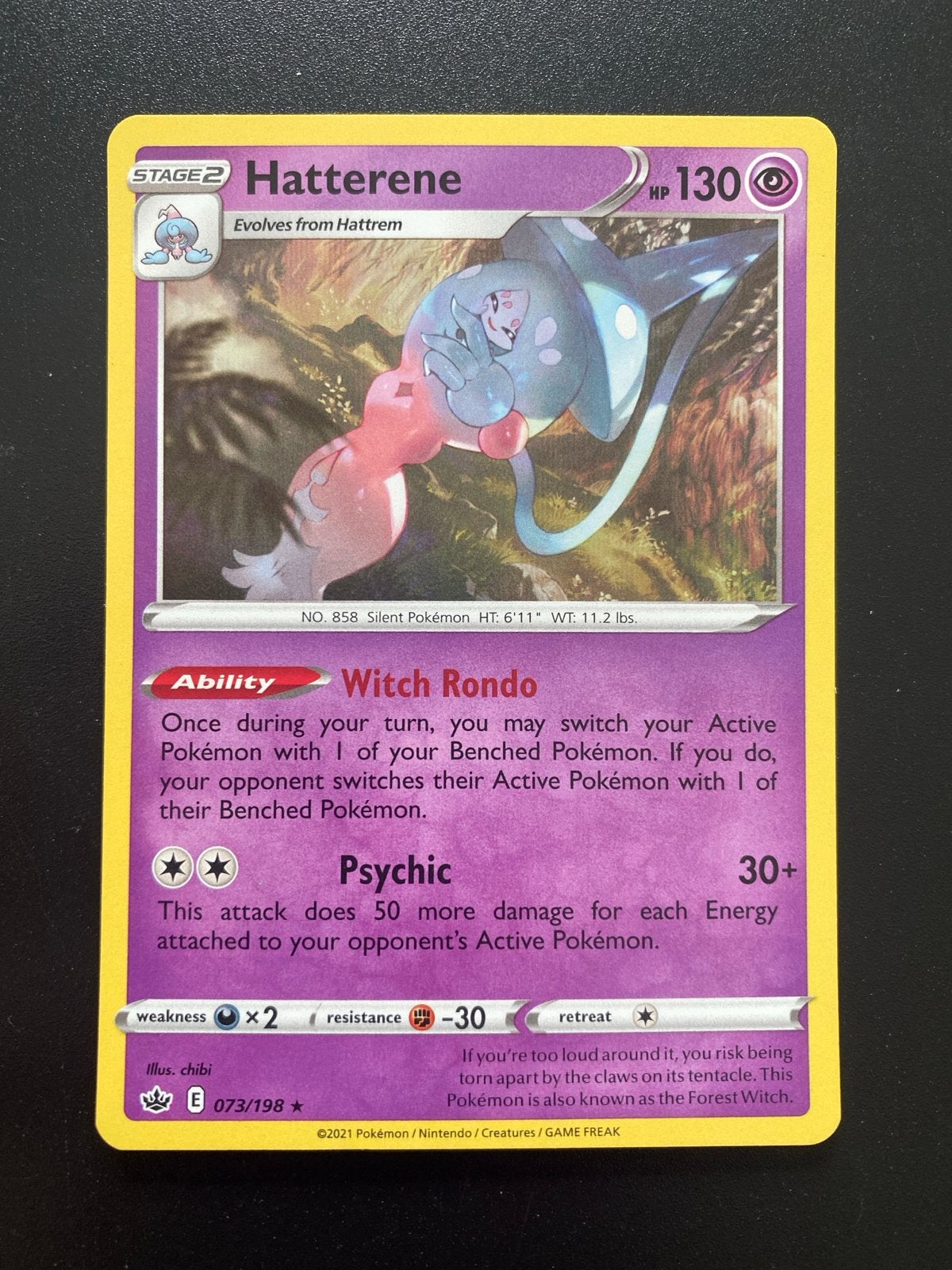 Hatterene 073/198 Holo Pokémon Chilling Reign, Ophalen of Verzenden, Zo goed als nieuw, Losse kaart, Foil
