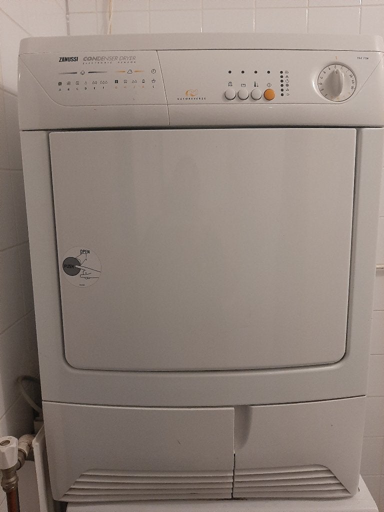 Zanussi condens Droger, Ophalen, 6 tot 8 kg, Gebruikt, Voorlader