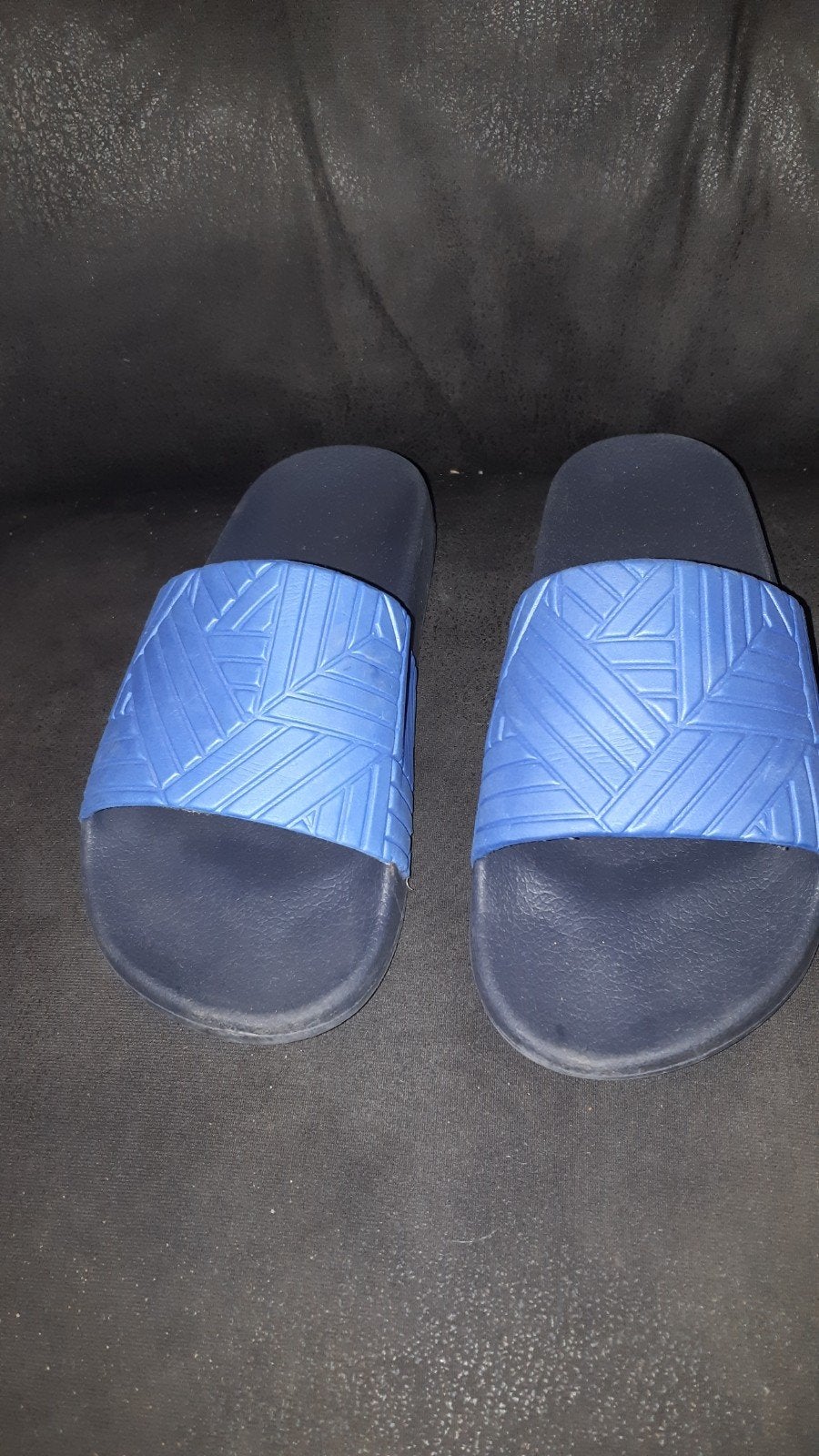 Jongens slipper maat 33/34, Gebruikt, Overige typen, Ophalen of Verzenden, Jongen