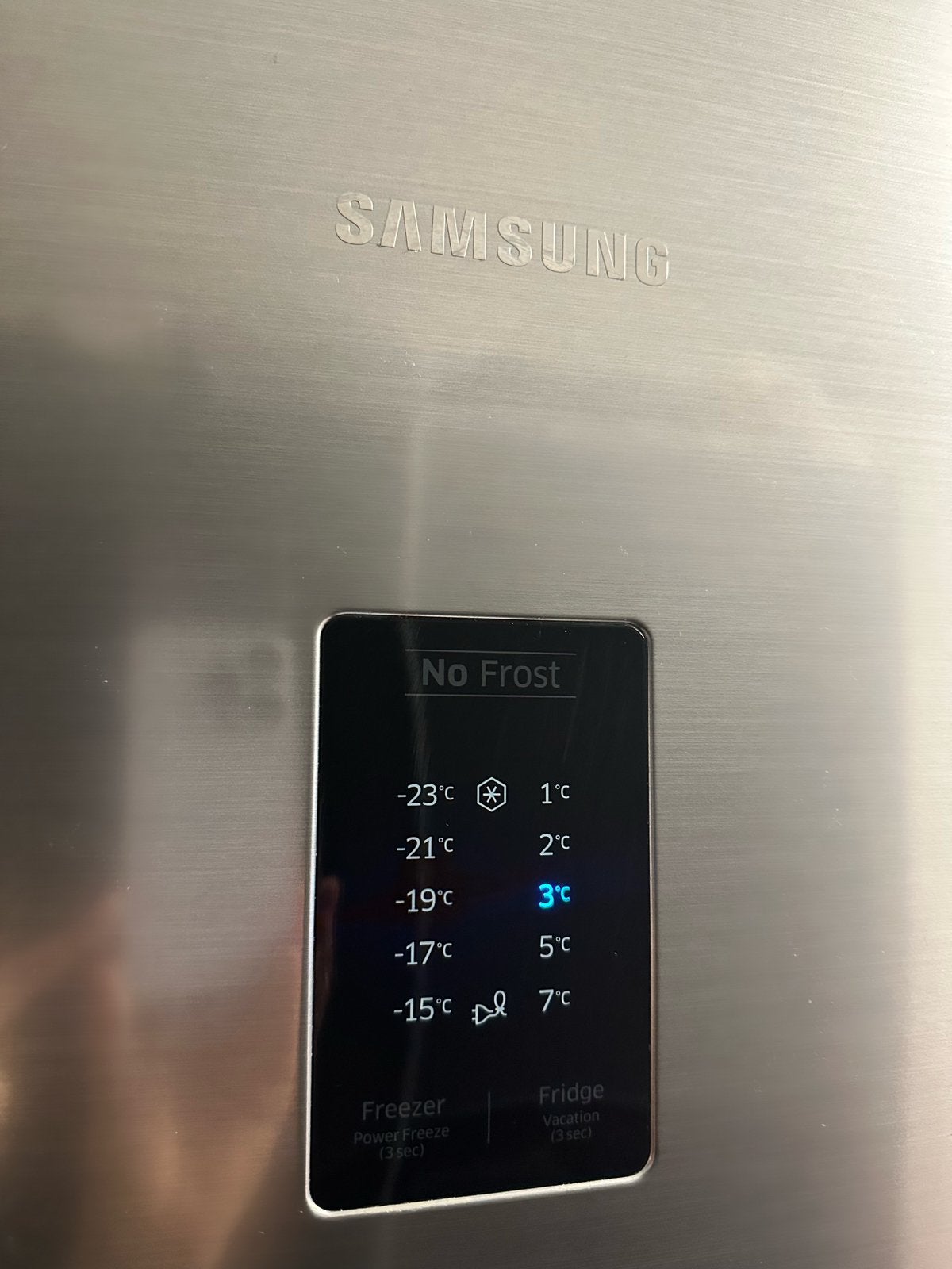 Foto 6 van koelkast Samsung grijs Koel-vriescombinatie A++ No Frost