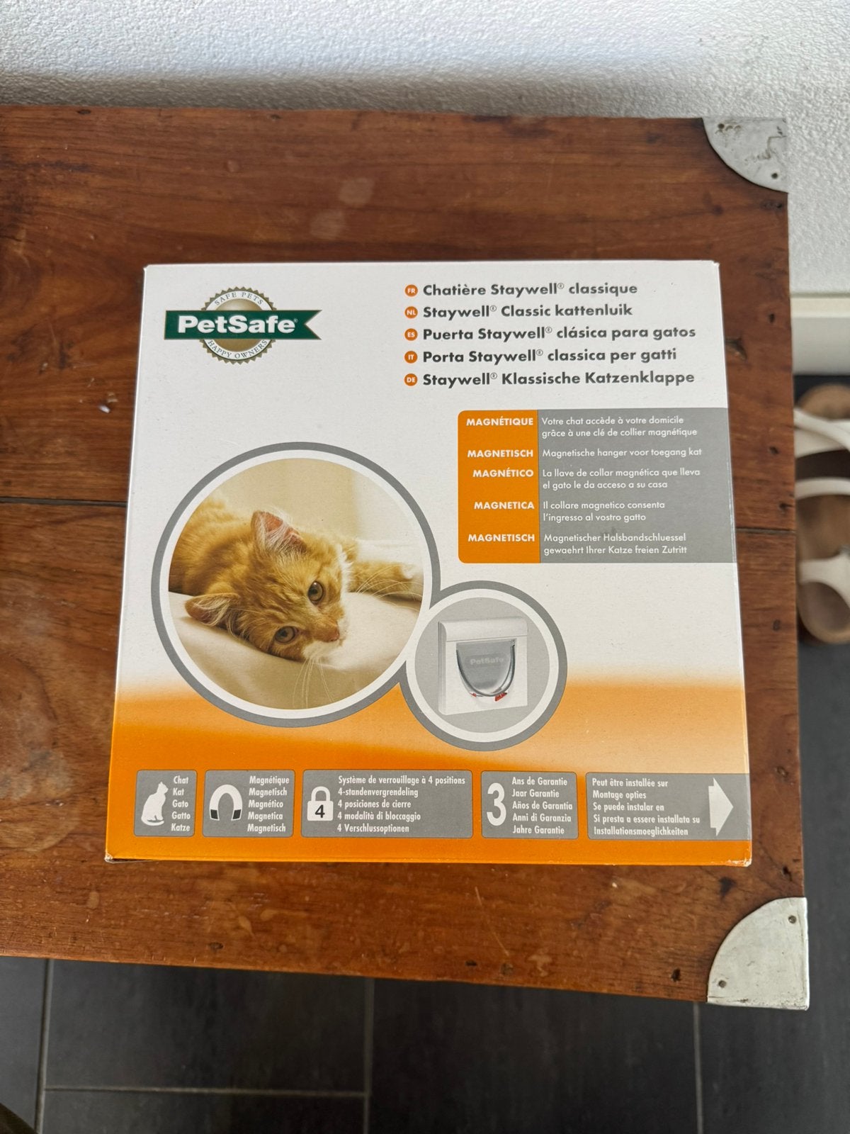 Magnetisch Kattenluik NIEUW, Dieren en Toebehoren, Ophalen of Verzenden, Zo goed als nieuw