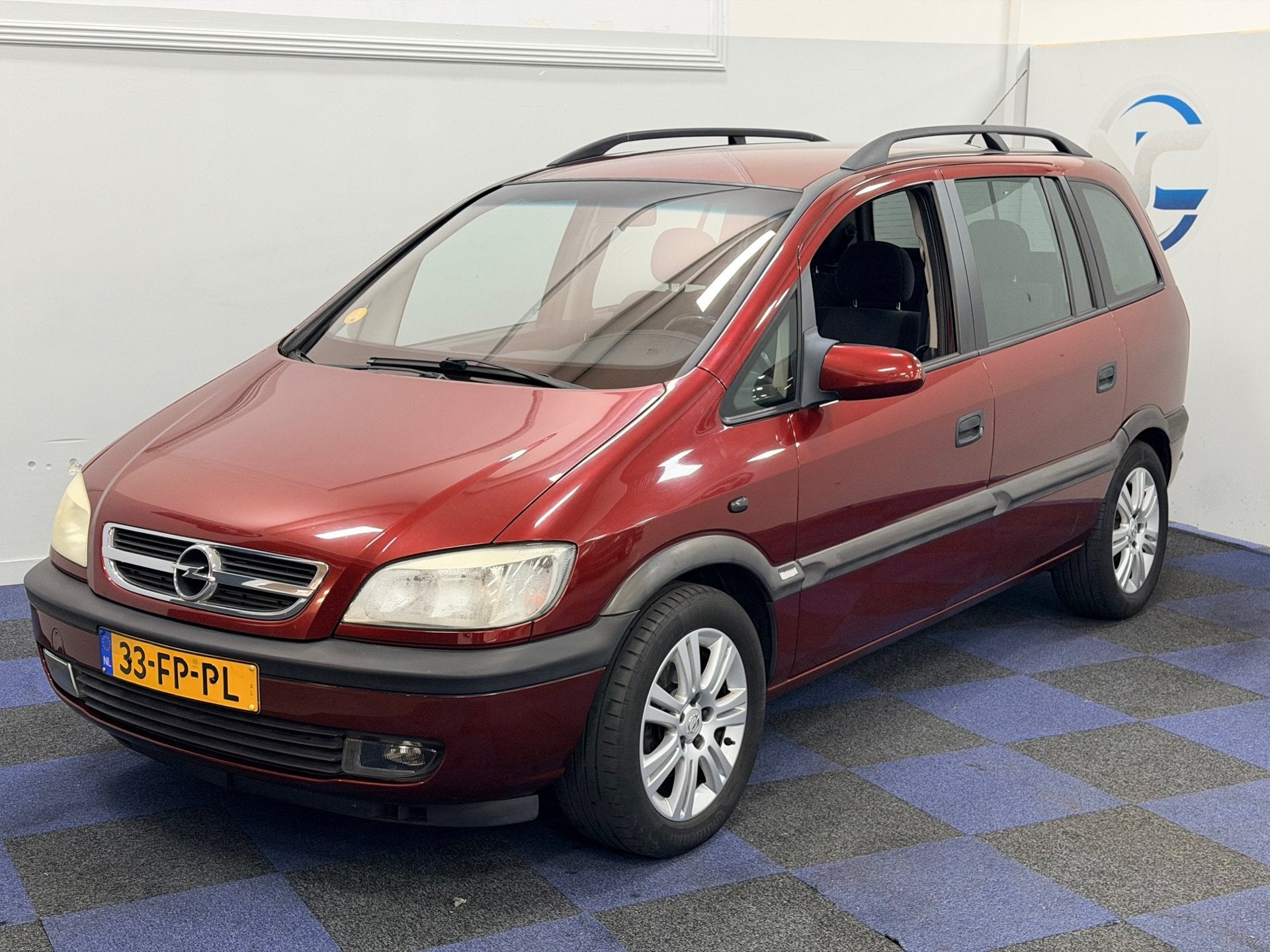 Opel Zafira 1.8-16V Elegance / AUTOMAAT / 7 PERS / NETTE AUT, Gebruikt, 4 cilinders, Zafira, 500 kg