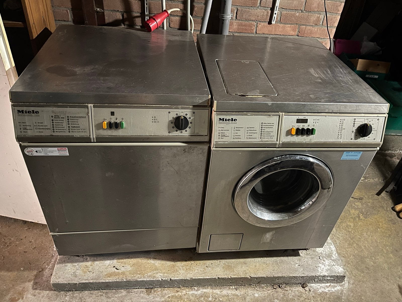 Miele Wasmachine en Droger Set - Industrieel Design, Witgoed en Apparatuur, Wasmachines, Gebruikt, Ophalen of Verzenden, Voorlader