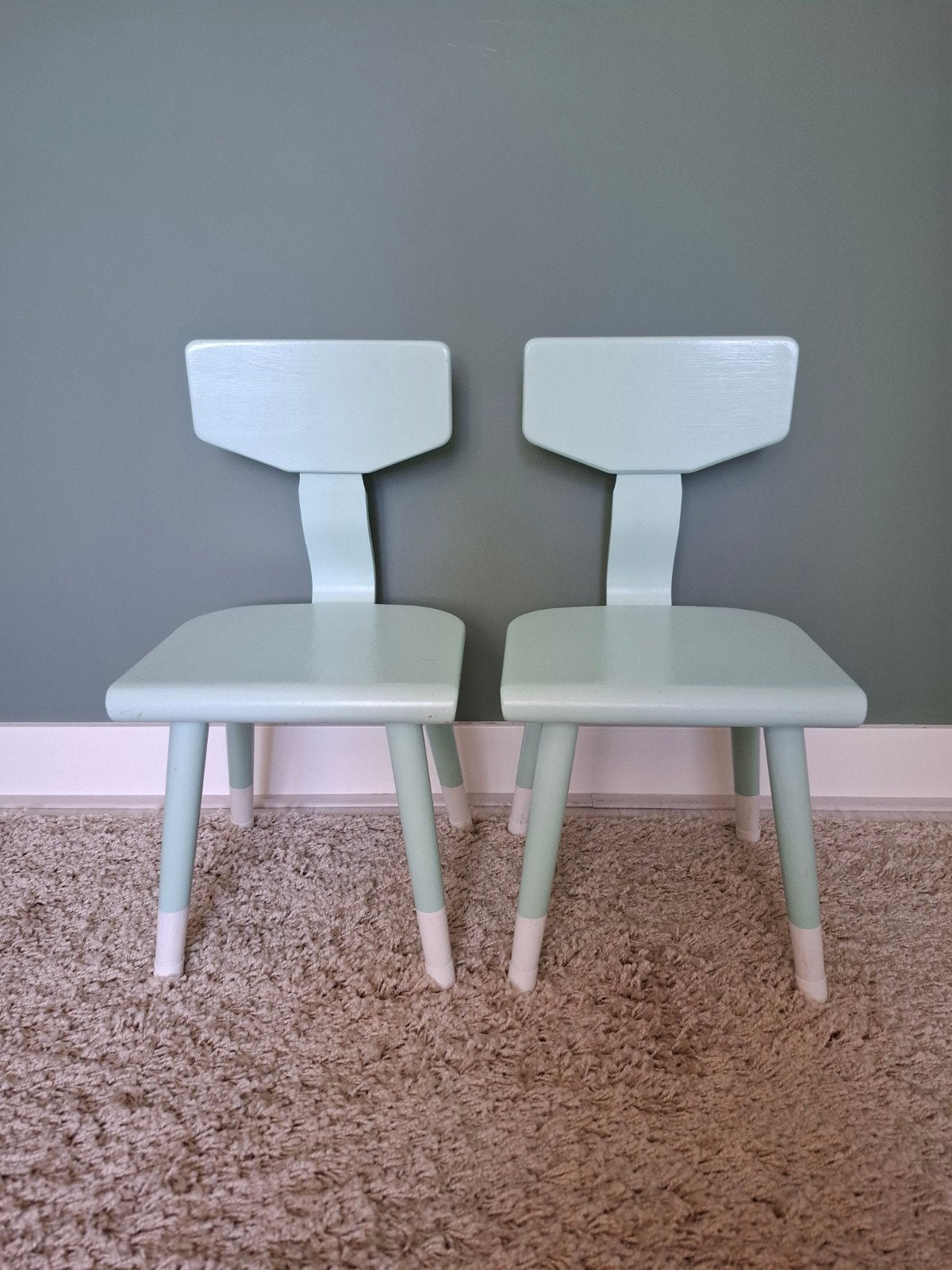 2 vintage houten schoolstoeltjes in mintgroen, Ophalen, Gebruikt, Stoel(en)