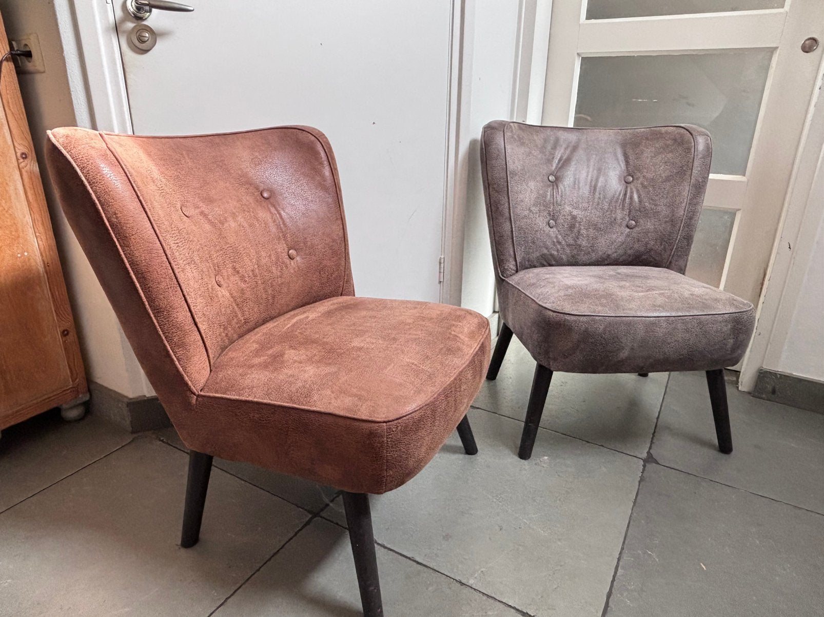 2 x comfortabele fauteuil suede leather look, Huis en Inrichting, Ophalen, ., ., 75 tot 100 cm
