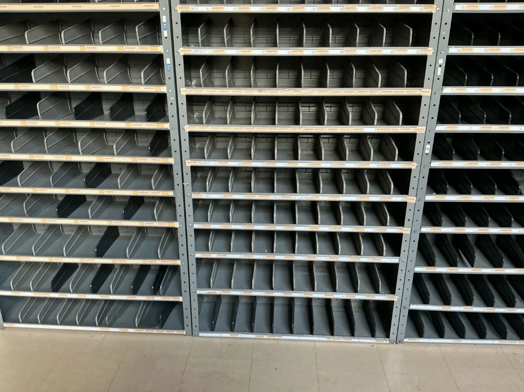 Vakkenkast Schottenkast Magazijnkast Grijpkast Sorteerkast, Gebruikt, Metaal, 150 tot 200 cm, 25 tot 50 cm