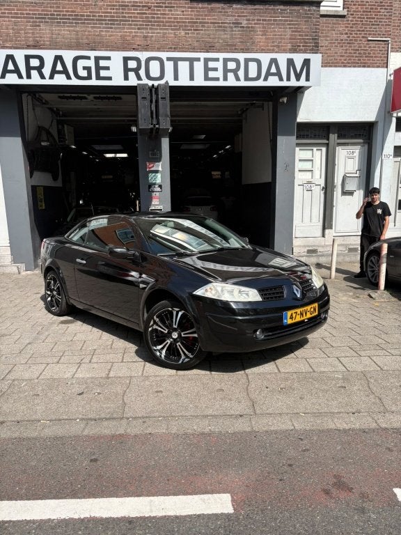 Renault Mégane Coupé-Cabriolet 1.6-16V Priv.Luxe, Auto's, Voorwielaandrijving, Gebruikt, 1295 kg, 4 cilinders