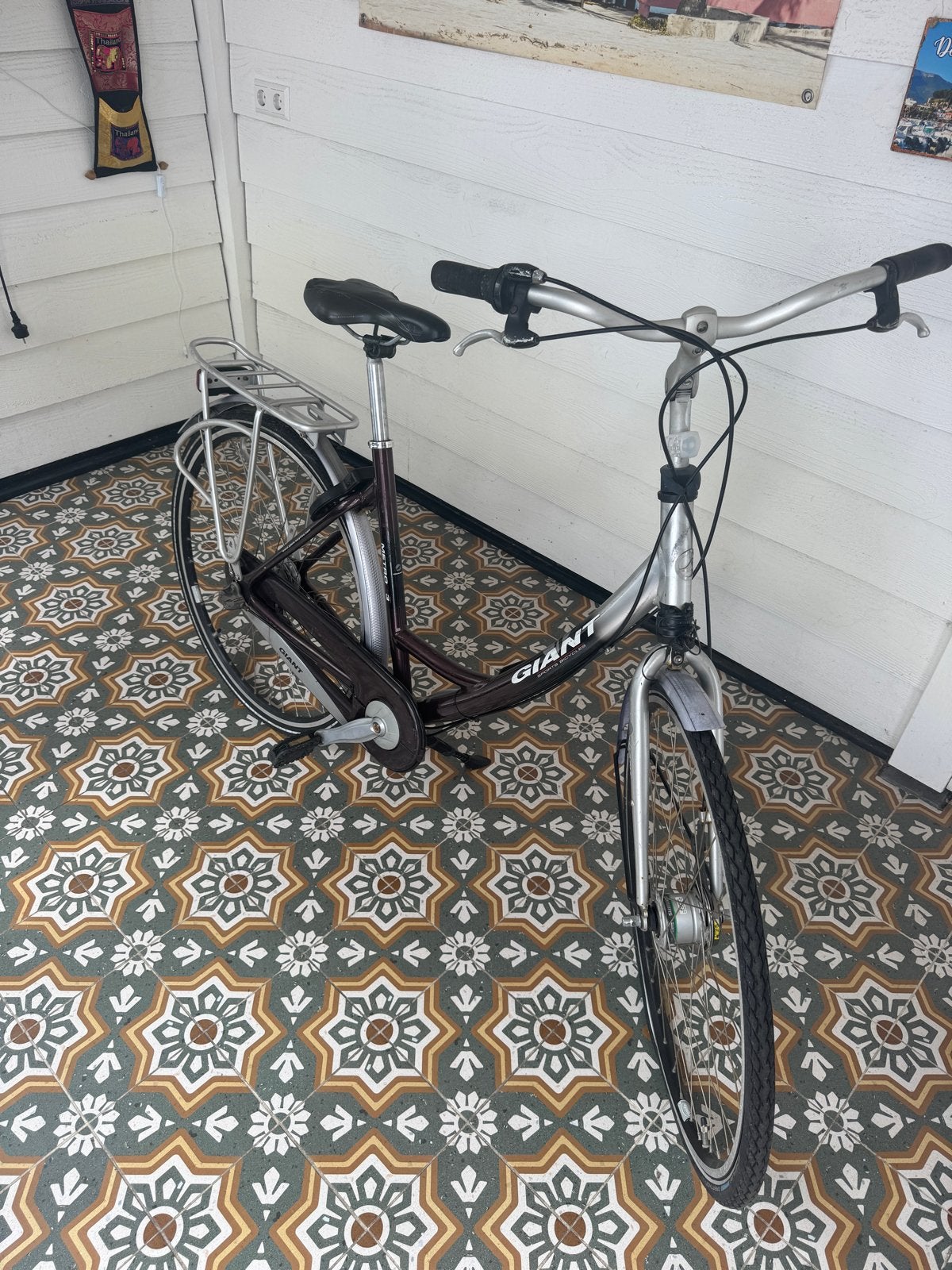 Giant Metro CS3 Damesfiets - Nette staat, Ophalen, Gebruikt, Velgrem, Versnellingen