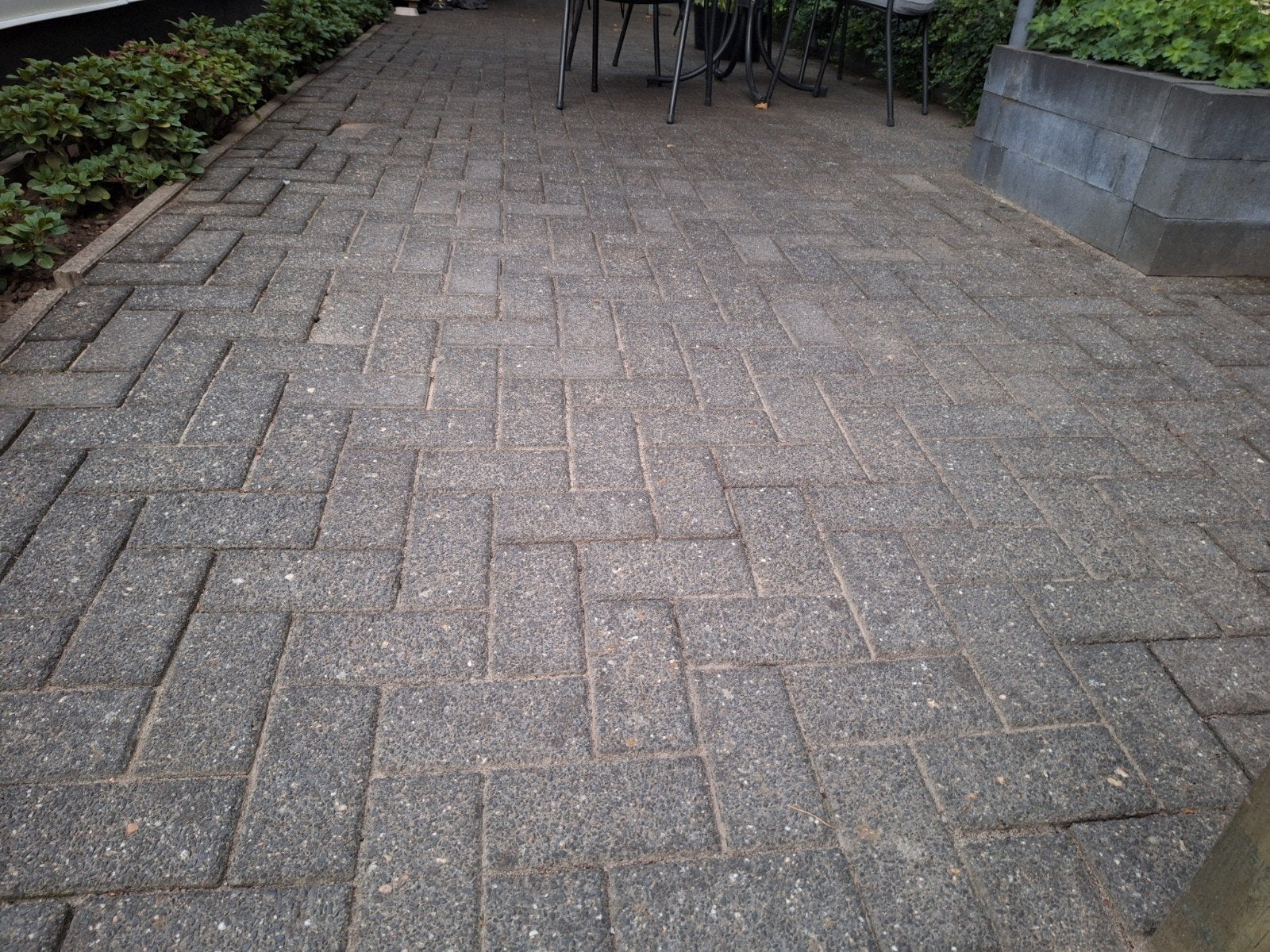 Beton klinkers MBI donker grijs ongeveer 40m2. Limburg, Tuin en Terras, Ophalen, Gebruikt, Klinkers, 10 m² of meer