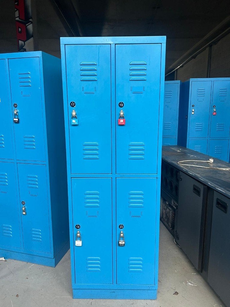 Partijen gebruikte lockers 4 deurs, Ophalen, Gebruikt