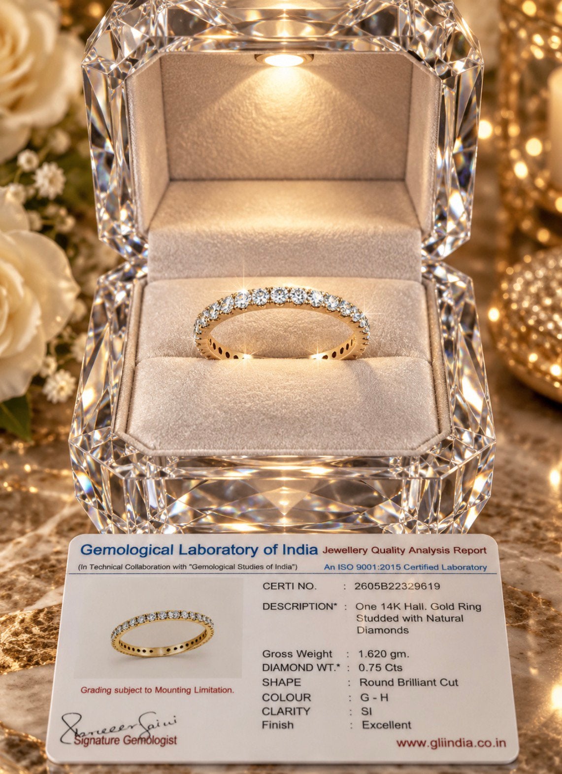 Ring goud met diamanten rondom. Alliance, Sieraden, Tassen en Uiterlijk, Nieuw, Ophalen of Verzenden, 17 tot 18, Dame