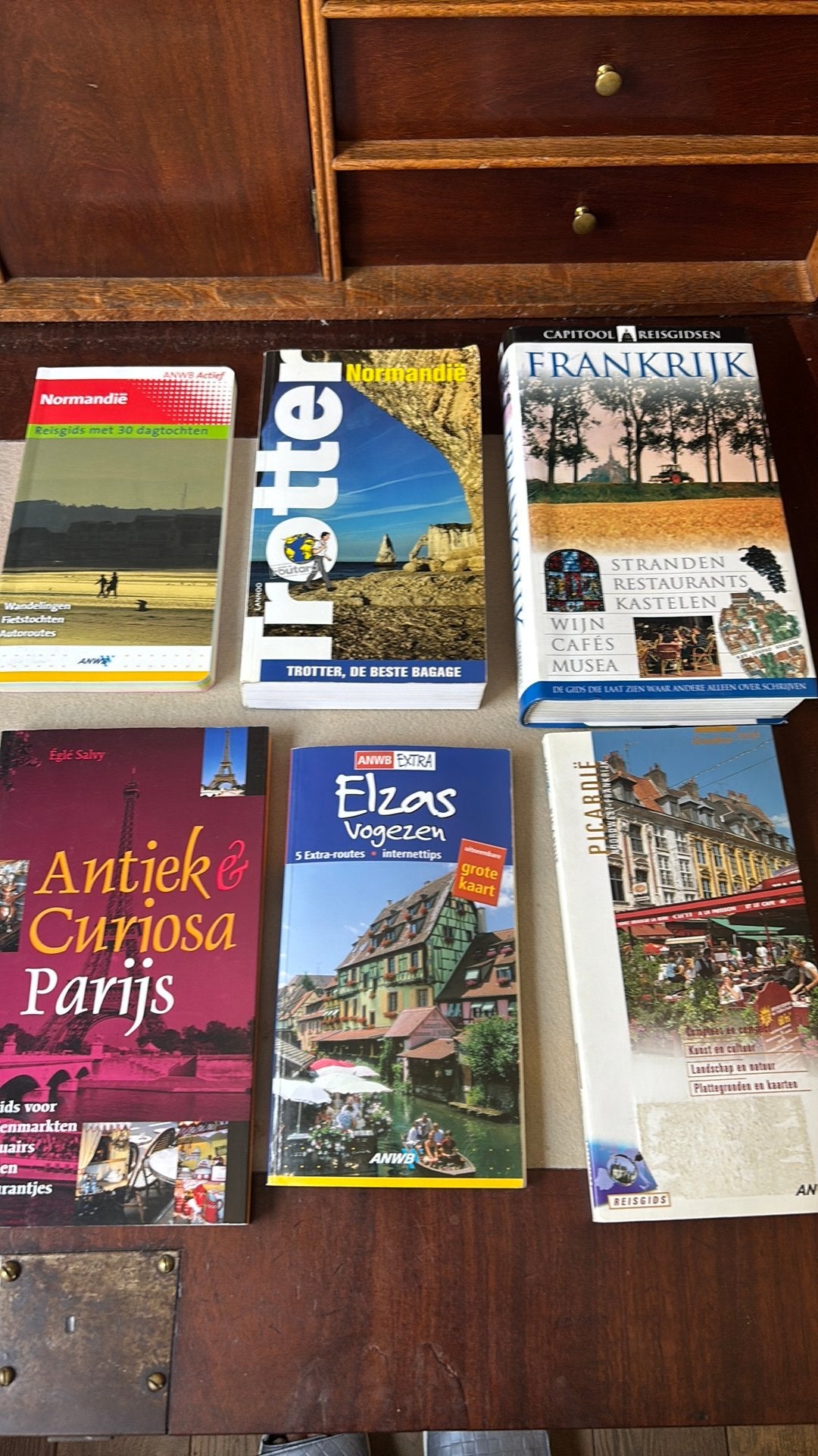 Frankrijk- Picardië- Normandië- Elzas - Parijs, Boeken, Verzenden, Europa, Zo goed als nieuw, Reisgids of -boek