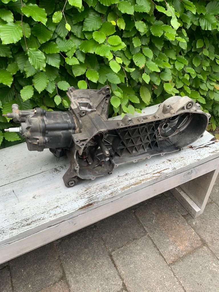 Piaggio hexagon carters, met krukas en cilinder, Ophalen of Verzenden, Gebruikt, Blok, Piaggio
