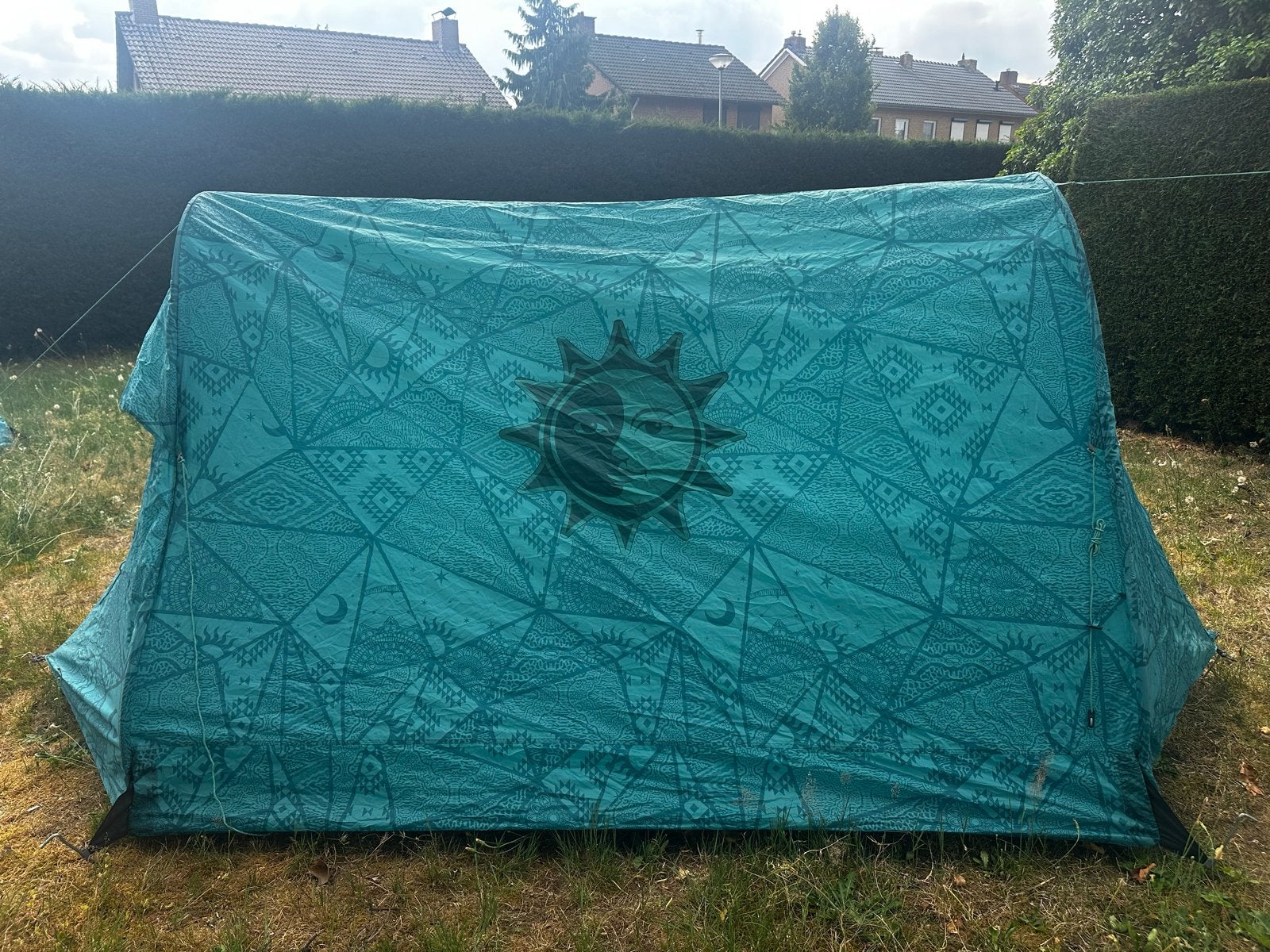 3X Tomorrowland Tent, 2persoons, Ophalen of Verzenden, Gebruikt, Tot en met 2