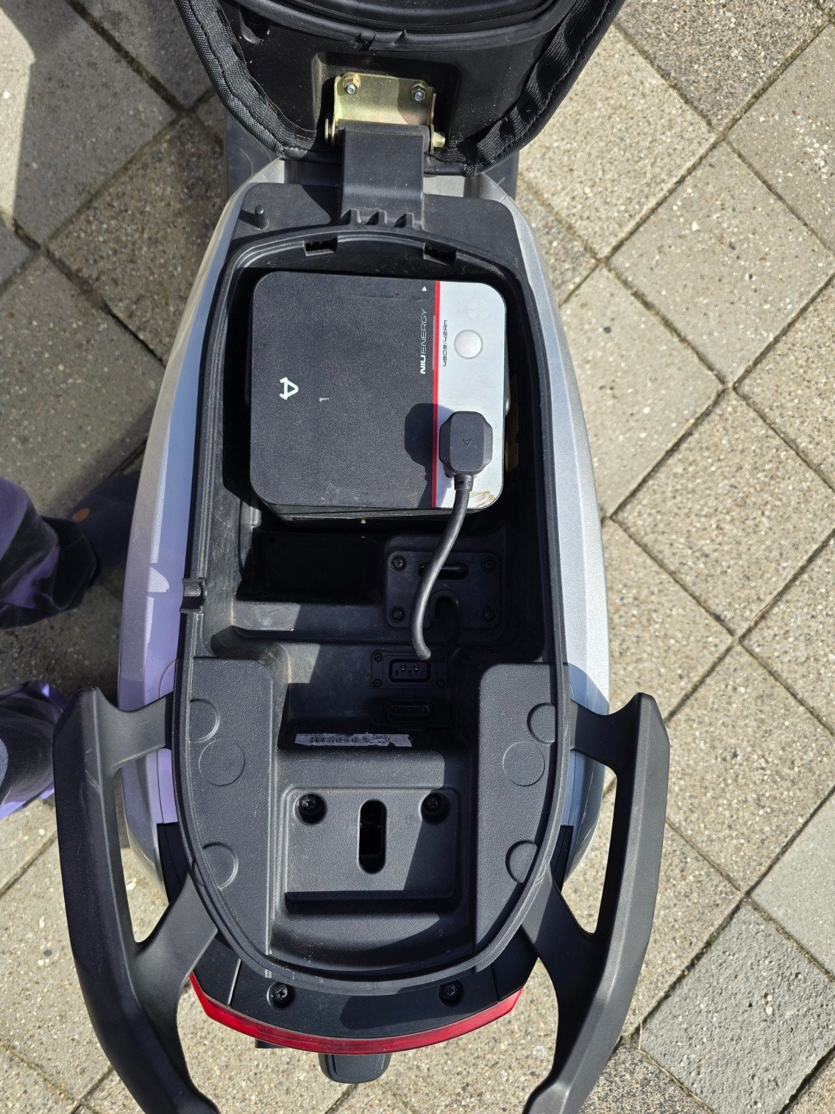 Foto 7 van Niu mqi+ sport