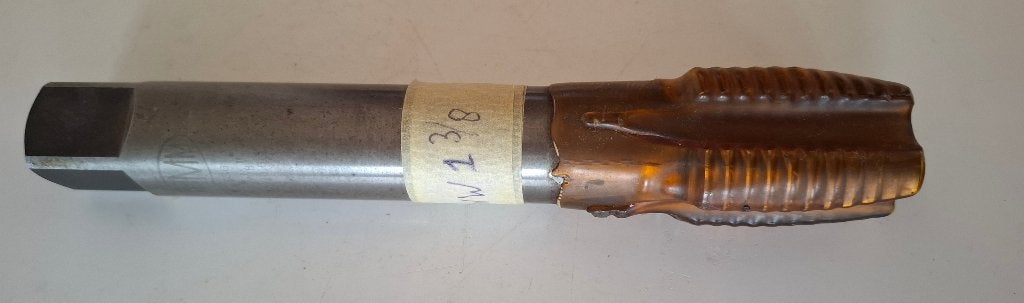 BSW (Whitworth standard), Metrische tappen en snijplaten., Ophalen of Verzenden
