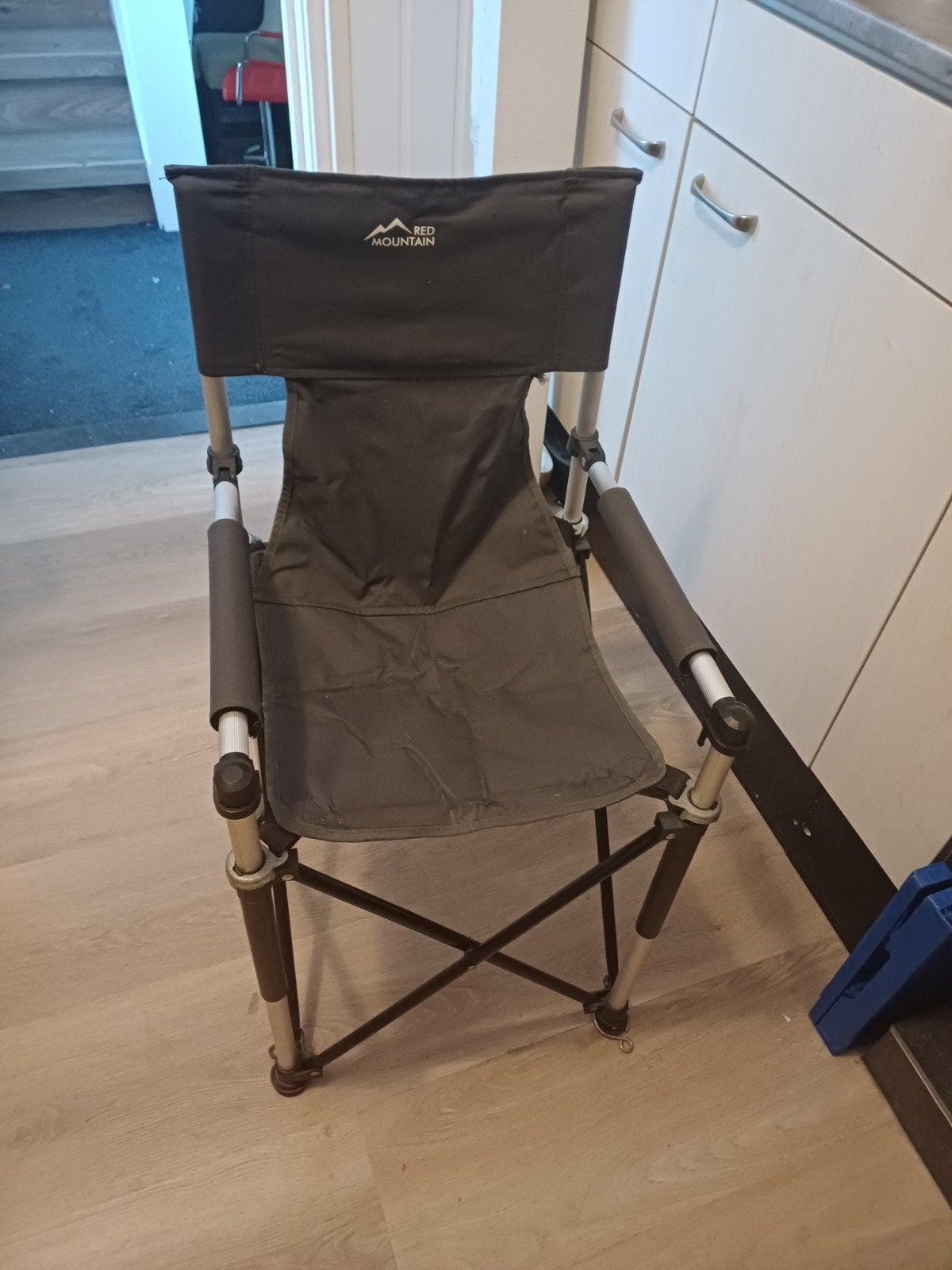 Red Mountain campingstoel voor kinderen - Opvouwbaar, Caravans en Kamperen, Ophalen of Verzenden, Gebruikt, Campingstoel
