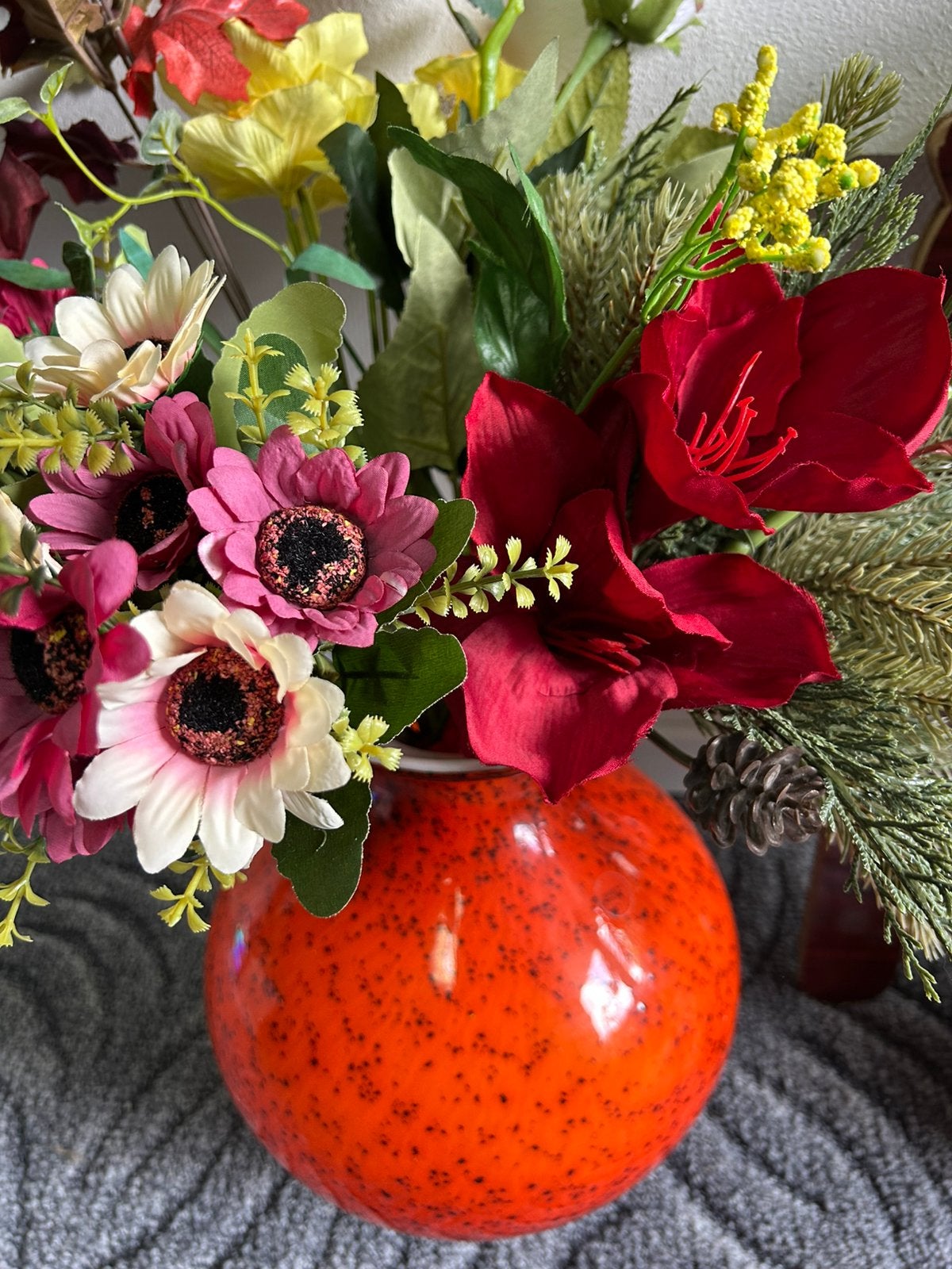 Mooi kunstbloemen incl vitrage vaas, Ophalen of Verzenden