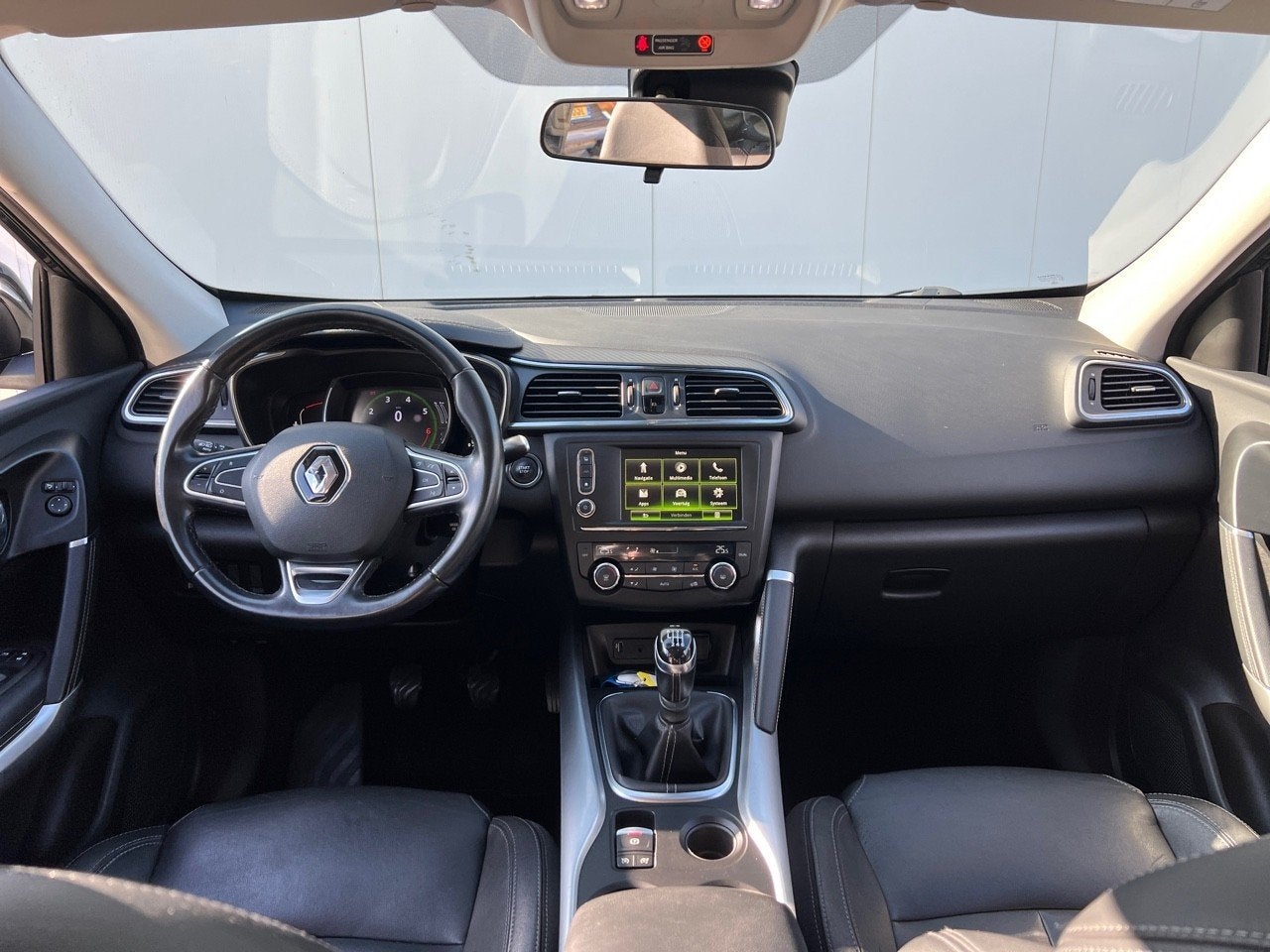 Renault Kadjar 1.2 TCe Bose LEER / CAMERA / 19 INCH / TREKHA, Voorwielaandrijving, Kadjar, Automatische klimaatregeling, Gebruikt