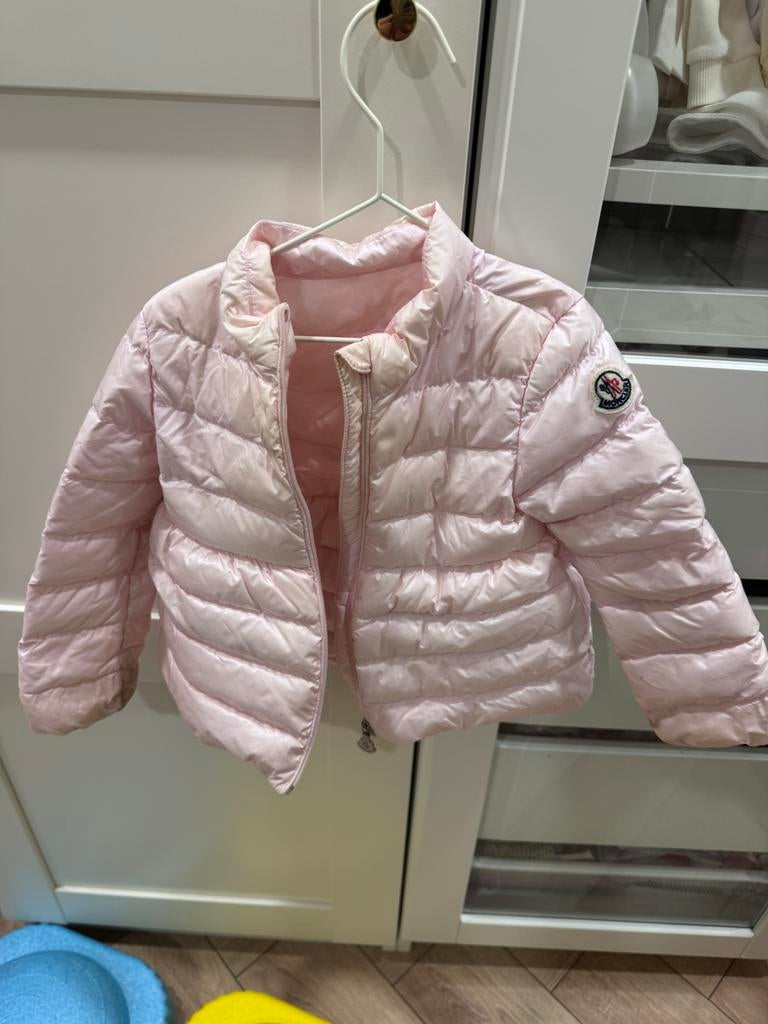 Moncler jasje roze meisjes, Ophalen of Verzenden, Zo goed als nieuw, Meisje, Jasje