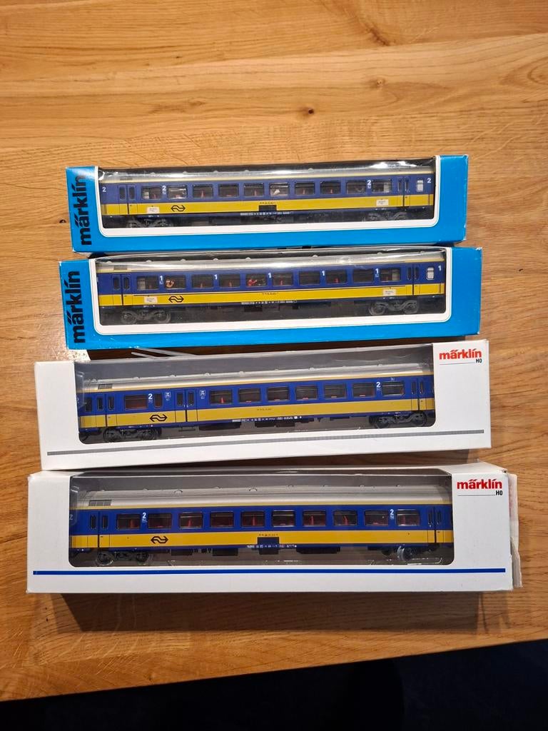 4x NS personenwagons, Hobby en Vrije tijd, Wisselstroom, Wagon, Ophalen of Verzenden, NS