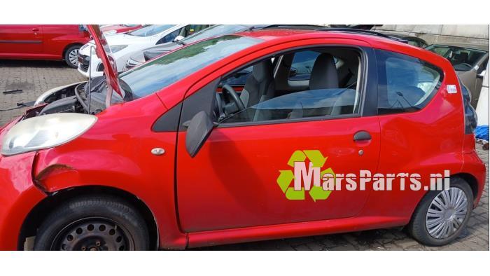 Portier 2Deurs links van een Citroen C1 (KJH), Gebruikt, Deur, -, Ophalen of Verzenden