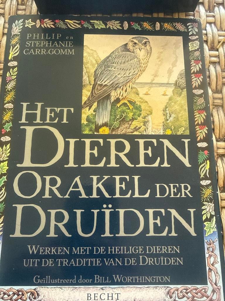 Het Dieren Orakel der Druïden - Spiritualiteit, Ophalen of Verzenden, Zo goed als nieuw, Spiritualiteit algemeen, Achtergrond en Informatie
