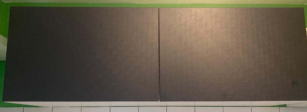 Stevige Hangkasten, Huis en Inrichting, Kasten | Wandmeubels, Ophalen, Met deur(en), Zo goed als nieuw, Minder dan 150 cm