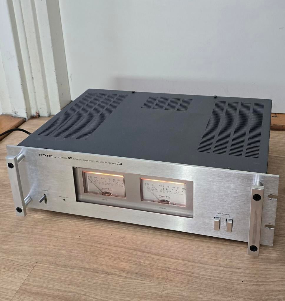 Rotel RB-2000 Klasse AB Stereo Eindversterker, Ophalen of Verzenden, Gebruikt, Stereo, 120 watt of meer
