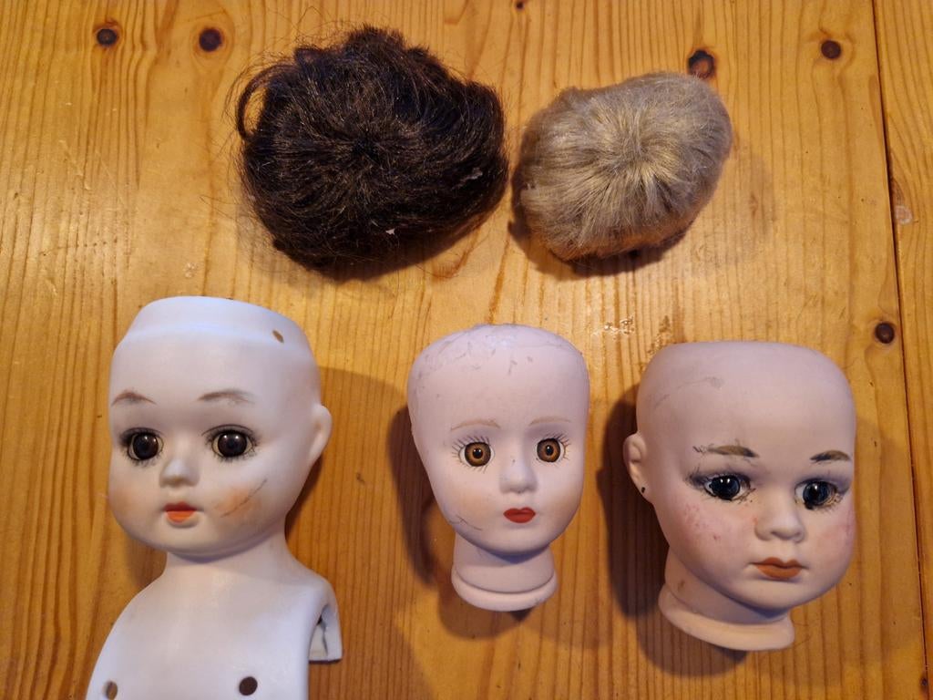 Porseleinen Poppenhoofdjes + Pruiken - Restauratie/Hobby, Ophalen of Verzenden, Gebruikt, Pop