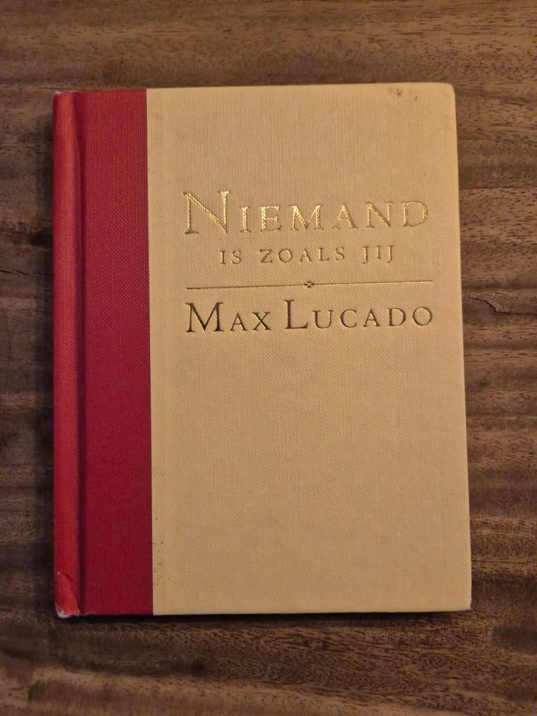 Max Lucado - Niemand is zoals jij, Ophalen of Verzenden, Zo goed als nieuw, Max Lucado
