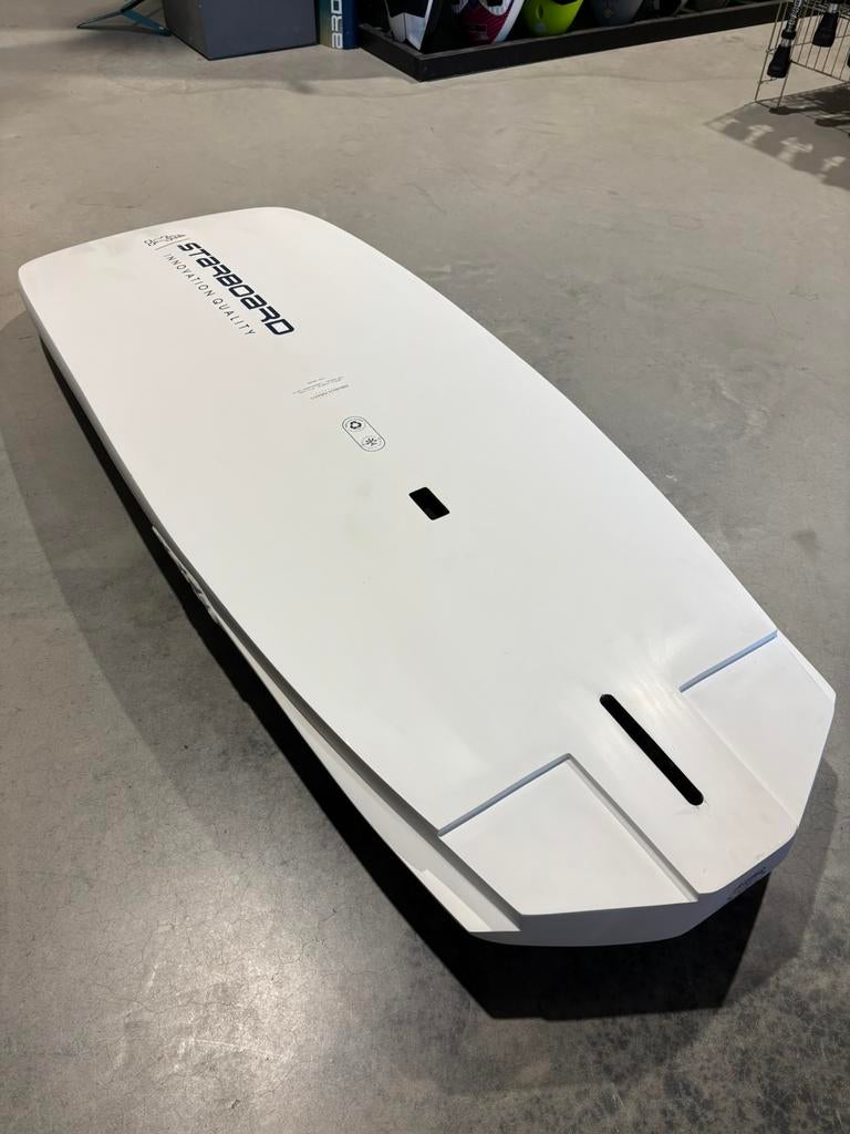 Starboard Foil X 125 + Starboard Evolution Windfoil set, Ophalen, Zo goed als nieuw, Plank