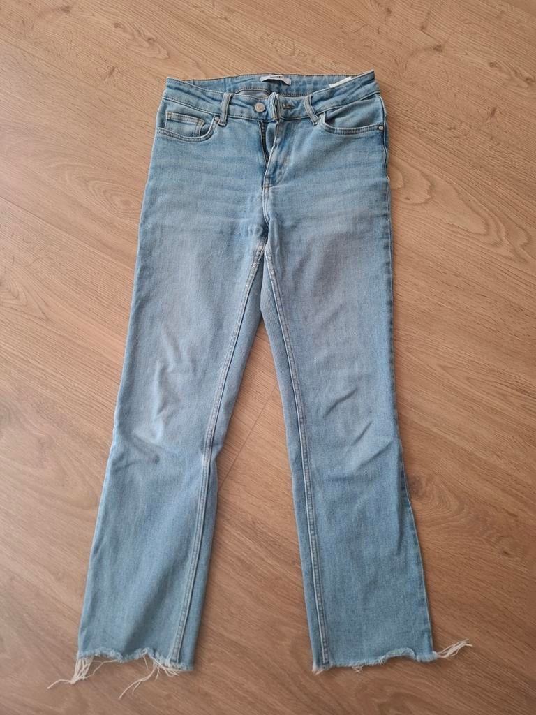 Meiden/dames jeans, Ophalen of Verzenden, Zo goed als nieuw, Blauw, W30 - W32 (confectie 38/40)