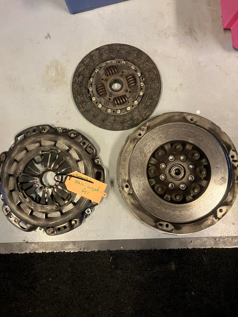 Massavliegwiel, mercedes sprinter w906, Ophalen of Verzenden, Gebruikt, Mercedes-Benz