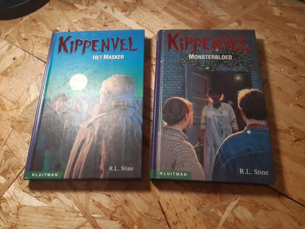 R.L. Stine Kippenvel  - Monsterbloed,  - Het Masker, Boeken, Ophalen of Verzenden, Zo goed als nieuw, R.L. Stine