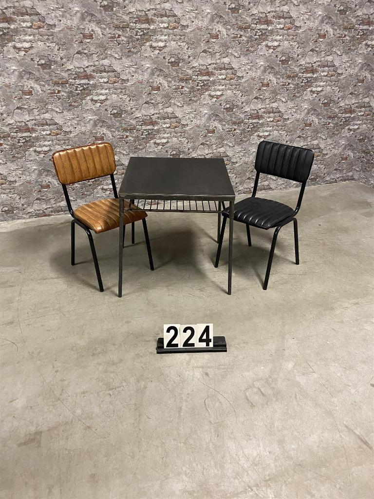 Industriële vintage tafel/bijzettafel nr224, Info@antiekgroothandel.com, Metaal of Aluminium, Vierkant, Zo goed als nieuw