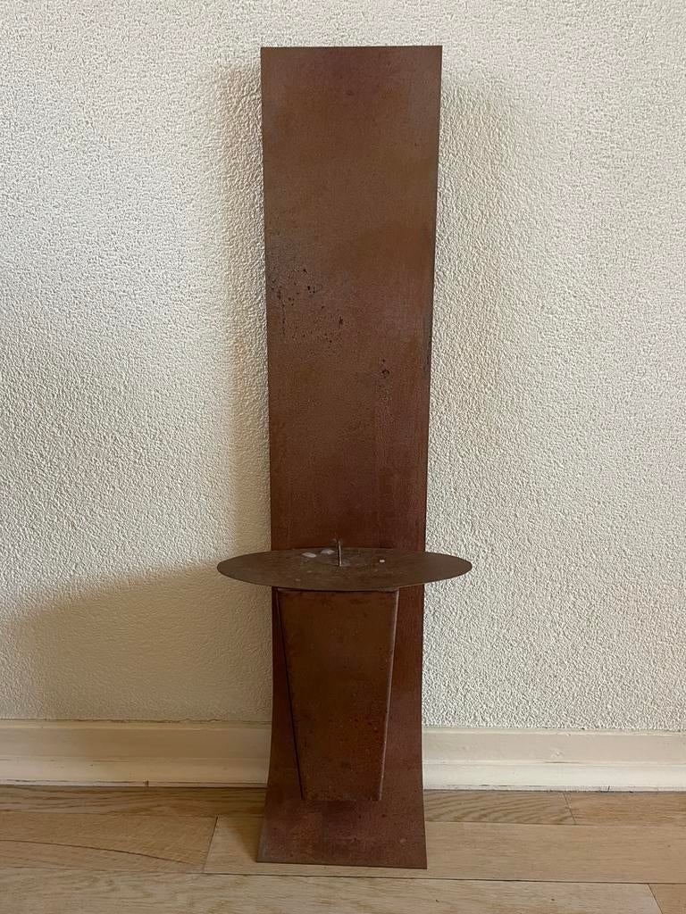 Stalen kunstobject( vaas/ kandelaar) voor aan de muur, Huis en Inrichting, Woonaccessoires | Kandelaars en Kaarsen, Ophalen, Zo goed als nieuw