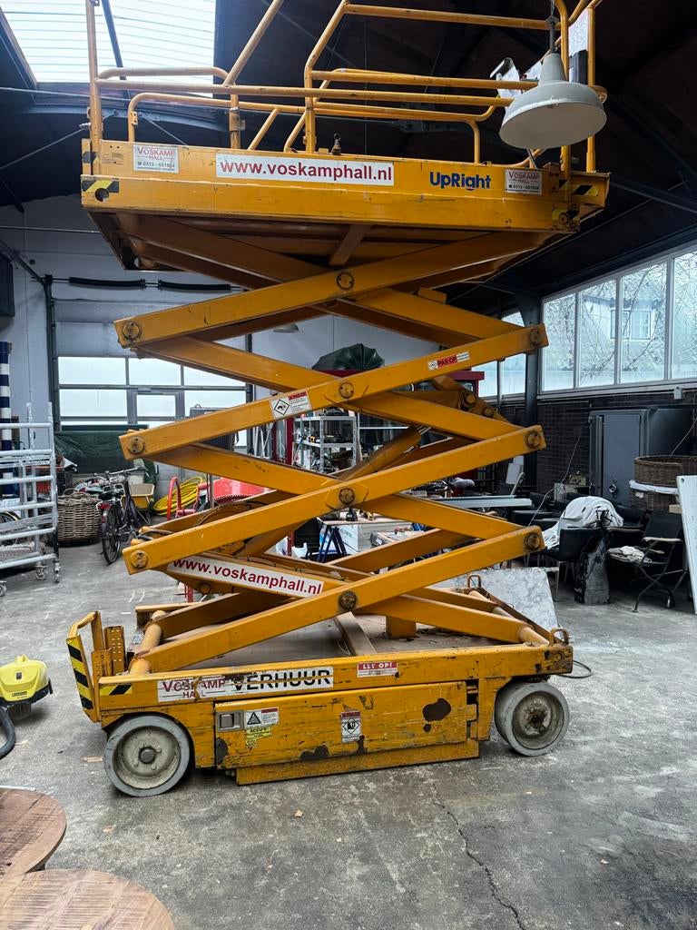 Upright Schaarhoogwerker - Goed Onderhouden, Ophalen of Verzenden