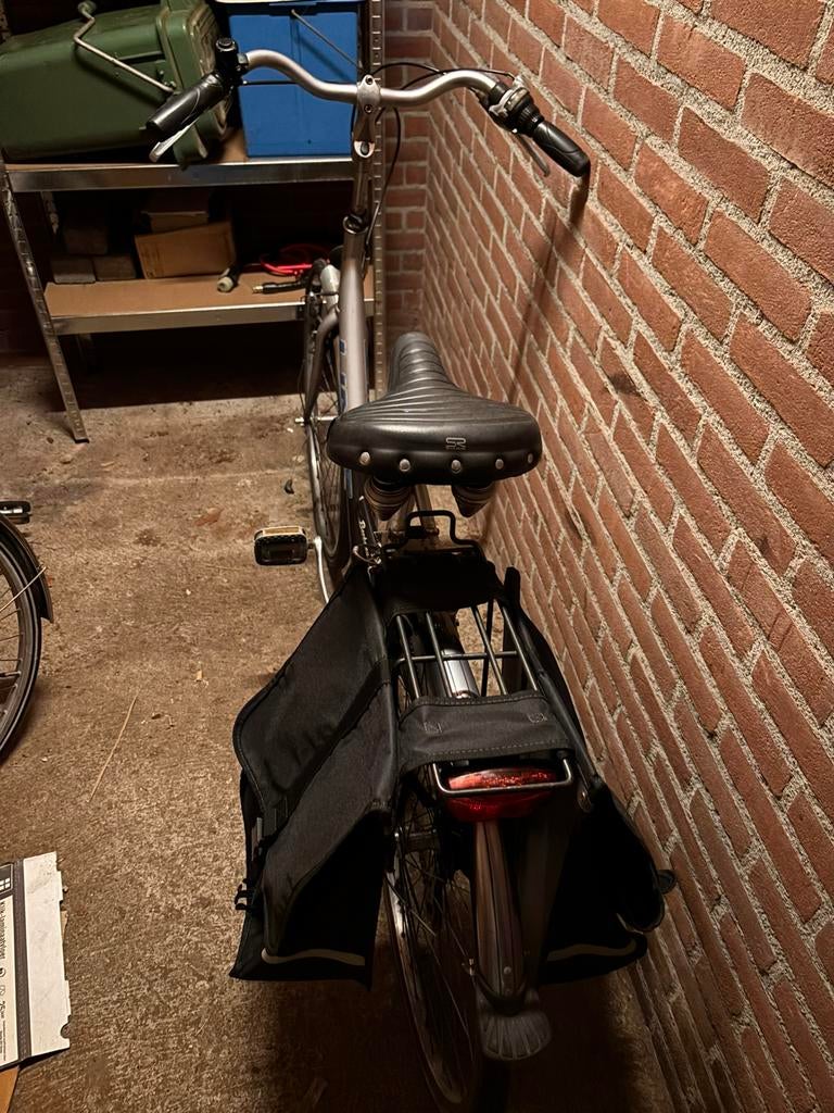 Opknapper fiets, Fietsen en Brommers, Fietsen | Dames | Damesfietsen, Ophalen, Gebruikt, Overige merken, Versnellingen