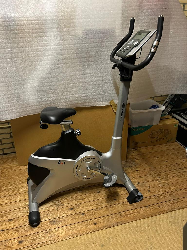 Dunlop sport fiets, Sport en Fitness, Fitnessapparatuur, Ophalen, Zo goed als nieuw, Hometrainer