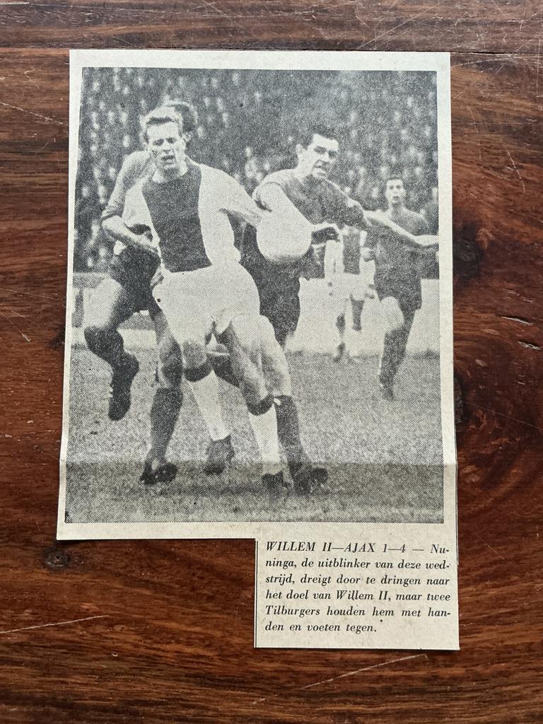 Voetbal krantenartikel Willem II Ajax december 1965, Ophalen of Verzenden, Knipsel(s)