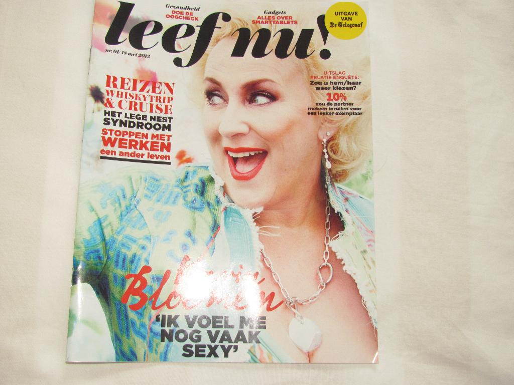 Leef Nu, bijlage Telegraaf, Ophalen of Verzenden, Gelezen, Damesbladen