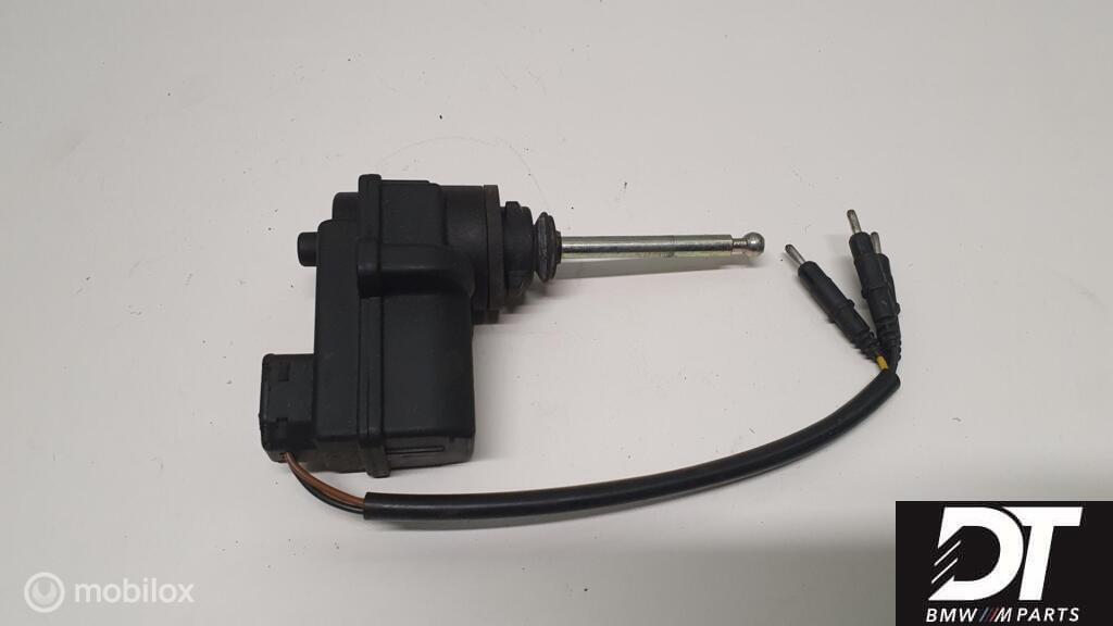 Koplamp hoogteverstelling BMW 5-serie E34 67168351633, Nieuw, Ophalen of Verzenden, BMW, BMW