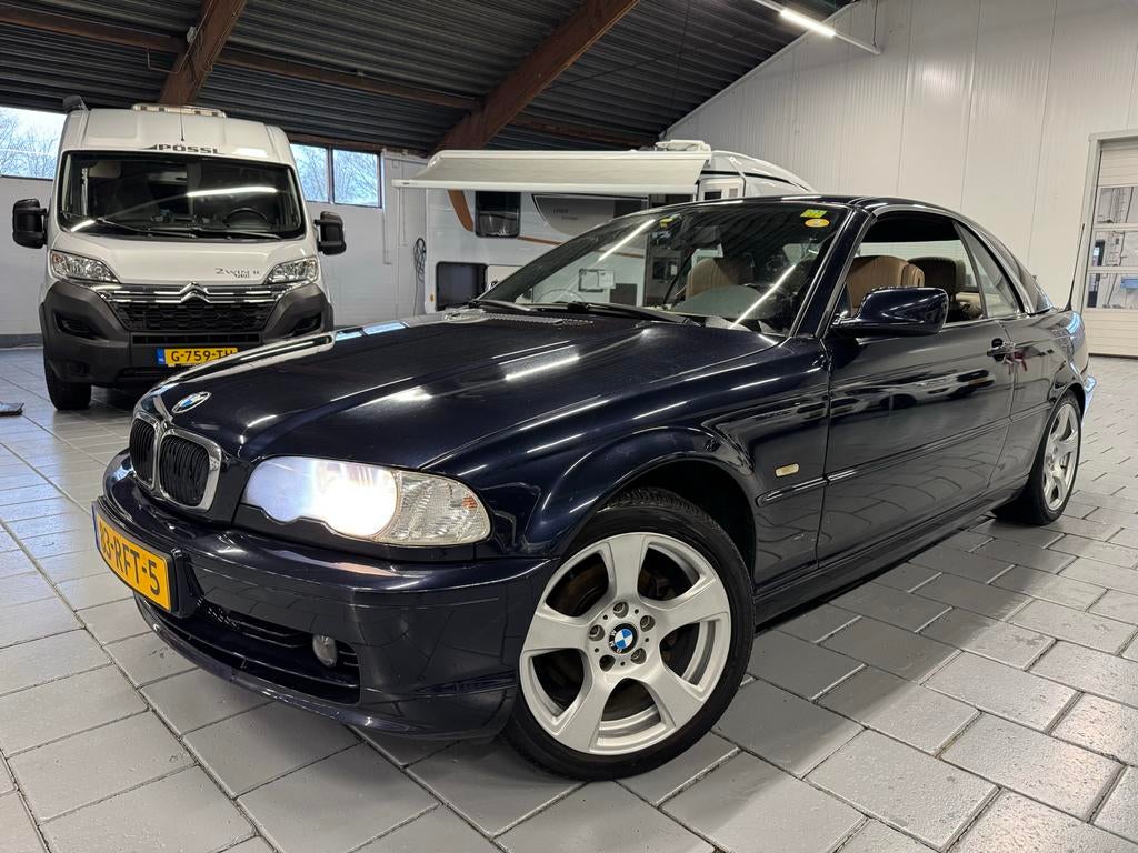BMW 3-Serie 2.0 CI 318 Cabrio 2002 trekhaak, Xenon, velgen, Auto's, 13 km/l, 4 cilinders, Cabriolet, Leder