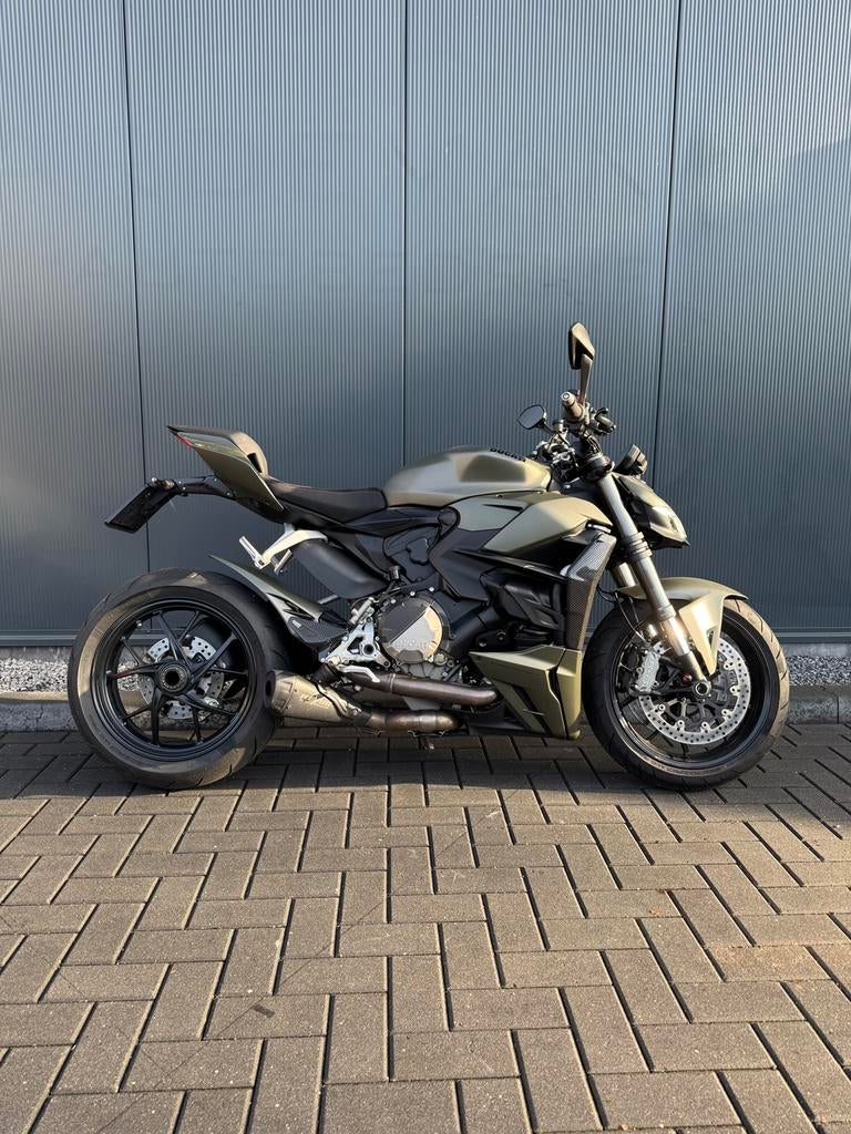 Ducati streetfighter v2 (storm green), Motoren, 2 cilinders, Motorrijbewijs A, Naked bike, LED Verlichting
