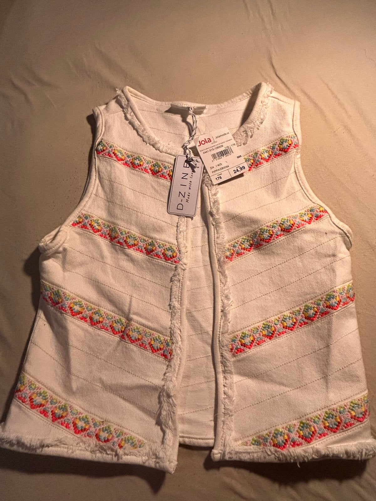 176 D-ZINE Wit Gilet met Borduurdetails - Maat 176, Kinderen en Baby's, Ophalen of Verzenden, Nieuw, Jongen of Meisje, Overige typen