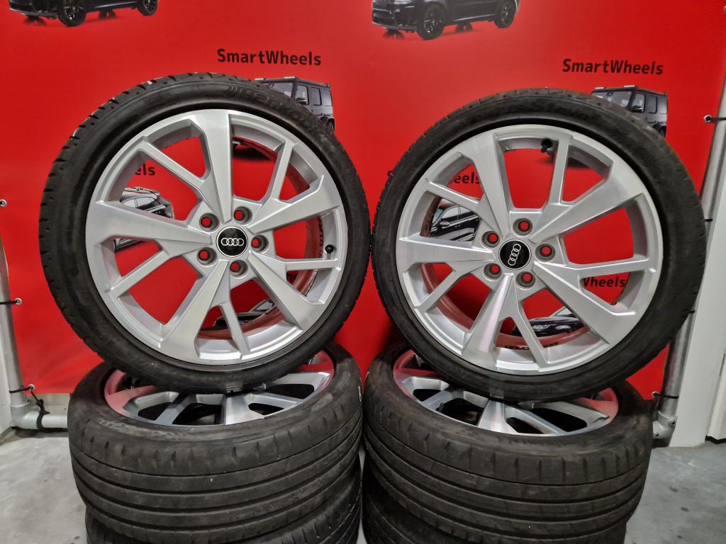 18 inch ORIGINEEL AUDI S-LINE A3 S3 8P 8V 8Y VELGEN BANDEN, Auto-onderdelen, Banden en Velgen, Niet ingevuld, 18 inch, Banden en Velgen