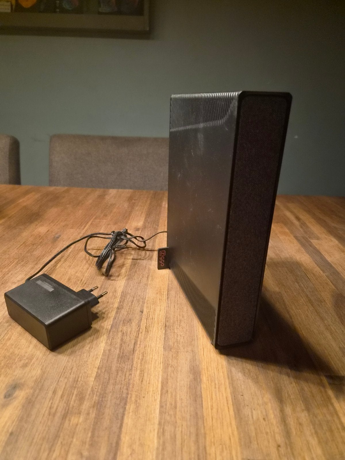 Ziggo smartwifi modem model f3896lg-zg, Ophalen of Verzenden, Gebruikt, Router met modem, Ziggo