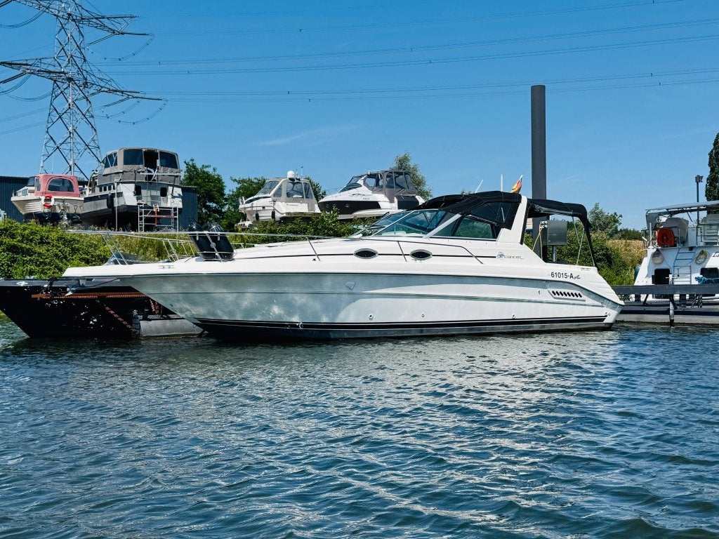 Sea Ray 300 - 2 x vaste assen - originele staat, Watersport en Boten, Speedboten, Gebruikt, Binnenboordmotor, Tot 1.00 meter, Niet ingevuld