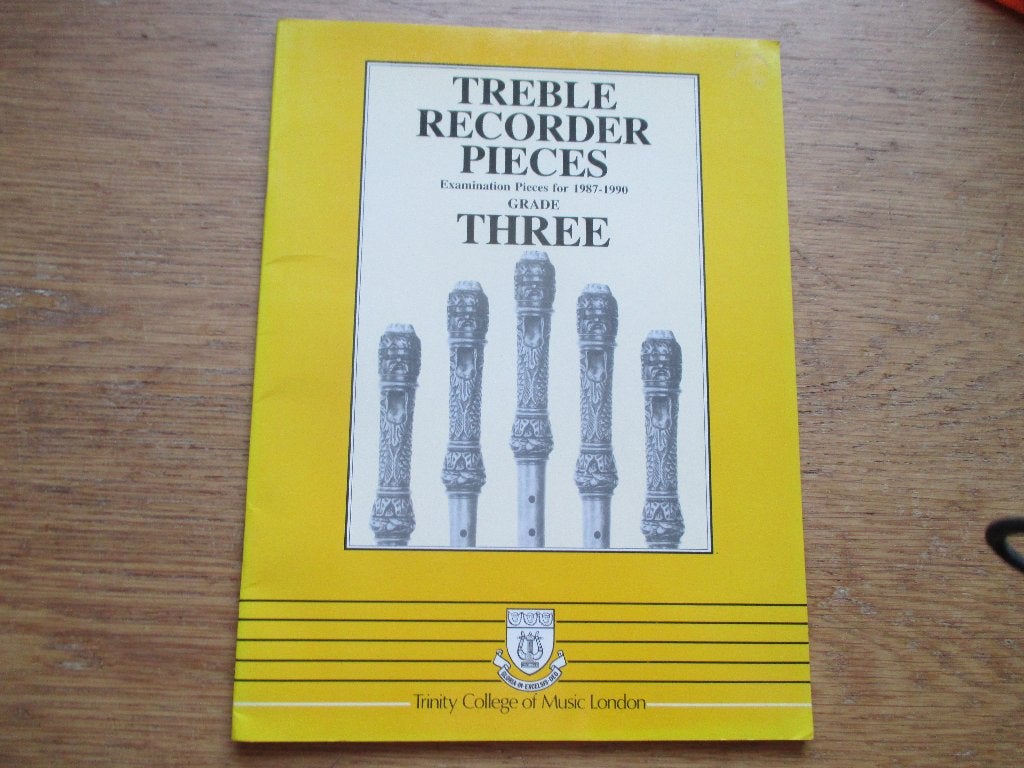TREBLE RECODER PIECES GRADE THREE - BLOKFLUIT EN PIANO, Gebruikt, Klassiek, Ophalen of Verzenden, Blokfluit